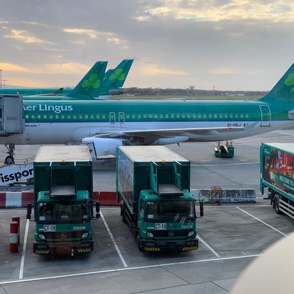 Das Foto wurde bei Aer Lingus Lounge von Arno M. am 12/13/2019 aufgenommen