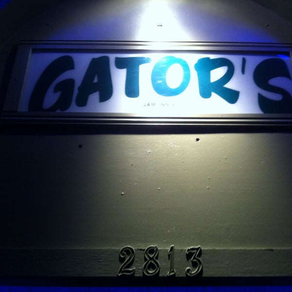 Gator's Jam Inn Dive Bar in Fort Worth