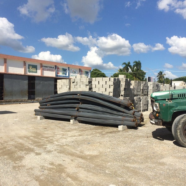 Ferretería Hnos. Pappaterra Ferretería en Santo Domingo Oeste