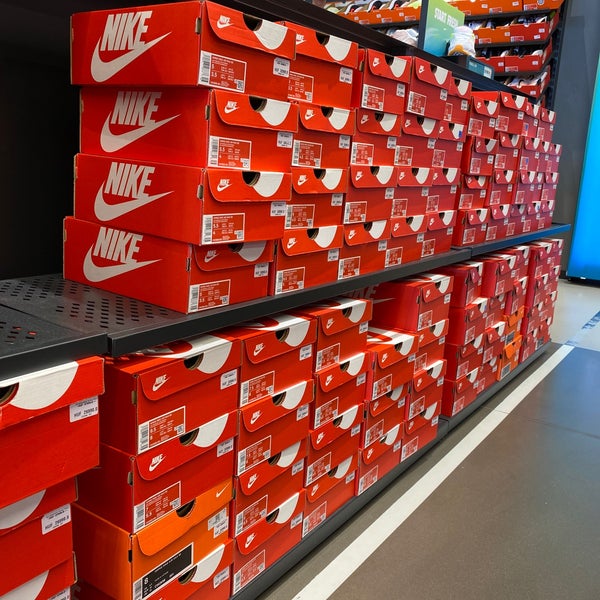 Nike Factory Store - Dunakeszi, Pest megye