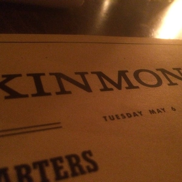 รูปภาพถ่ายที่ Kinmont โดย Mike K. เมื่อ 5/7/2014