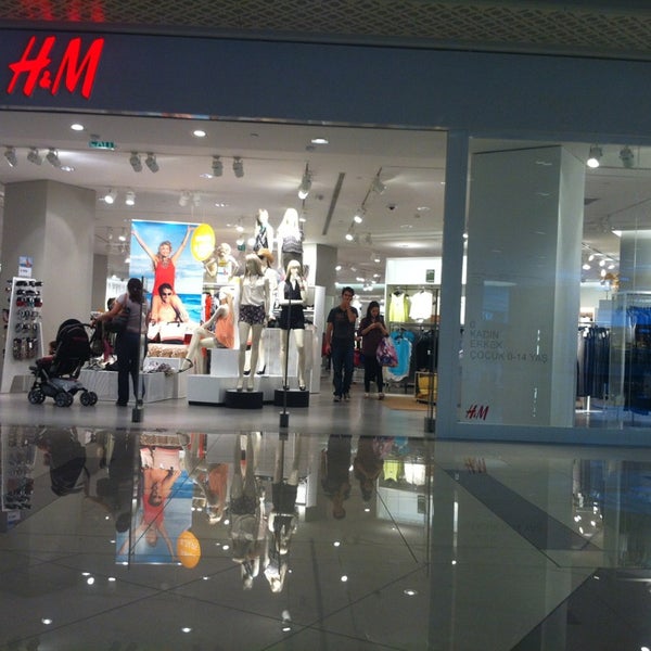 h&m at bugis