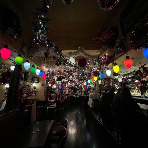 12/27/2021 tarihinde Bebo G.ziyaretçi tarafından Papillon Bistro and Bar'de çekilen fotoğraf