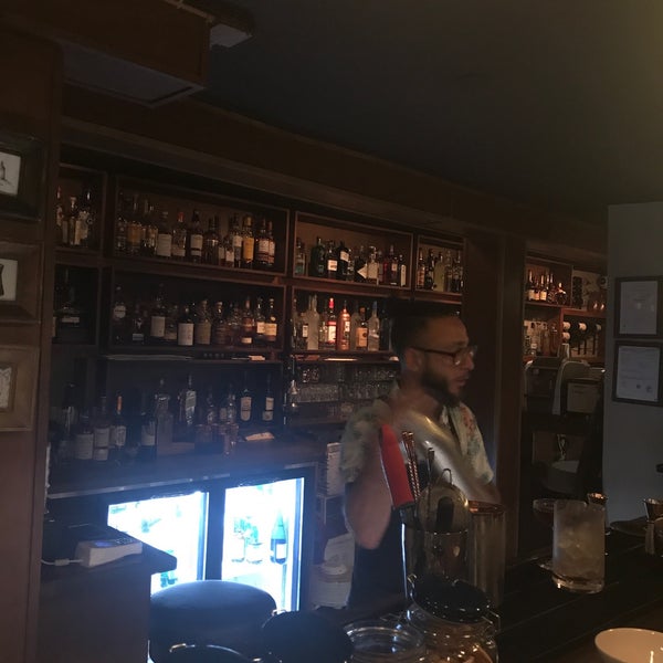 Foto diambil di Bar La Unidad oleh Bebo G. pada 9/19/2018