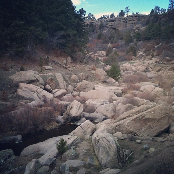 Are Dogs Allowed In Castlewood Canyon State Park
