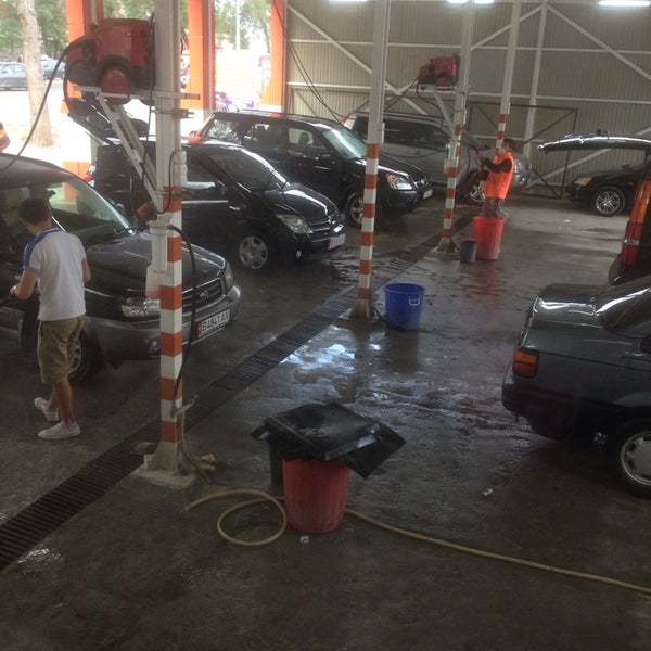 Автомойка кристалл новокузнецк. Автомойка 21. Сутырина 21 нижний новгород. Ул сутырина 21 нижний новгород. Автомойка бишкек.