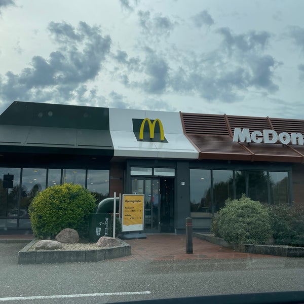 Foto tomada en McDonald&#39;s  por Jan P. el 10/23/2022