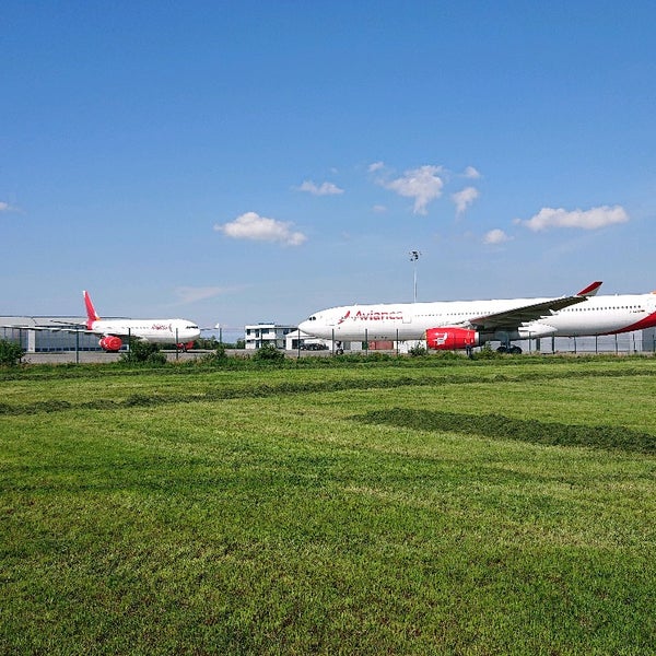 Am Sea-airport Cuxhaven Nordholz Fcn Parken foursquare.com