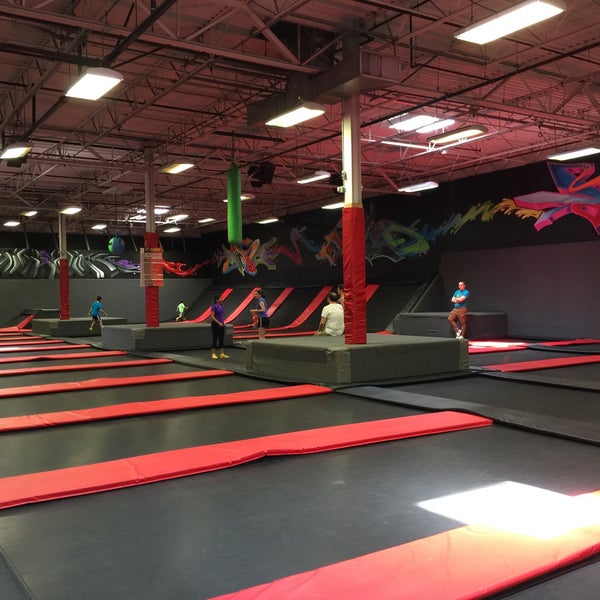 Launch Trampoline Park - 9 tips from 245 visitors