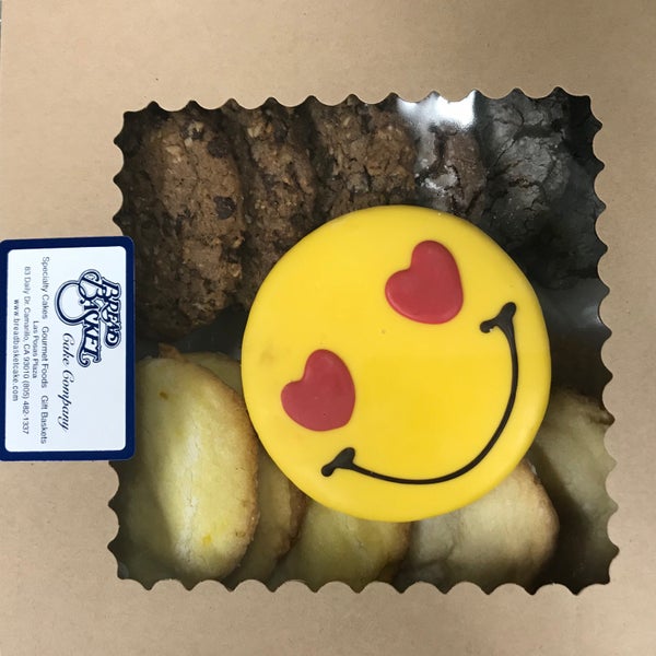 Photos at Bread Basket Cake Co. Bakery in Camarillo