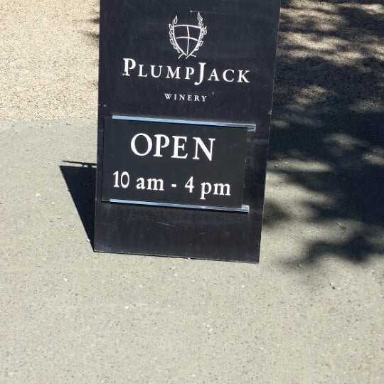 6/20/2013 tarihinde Oscar T.ziyaretçi tarafından PlumpJack Winery'de çekilen fotoğraf