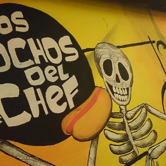 รูปภาพถ่ายที่ Los Jochos del Chef โดย James T. เมื่อ 7/19/2014