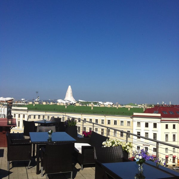 7/27/2013 tarihinde Yana K.ziyaretçi tarafından Kempinski Hotel Moika 22'de çekilen fotoğraf