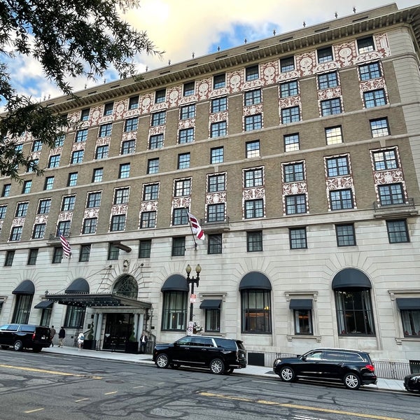 Foto tirada no(a) Hotel Washington por Michael B. em 9/23/2021