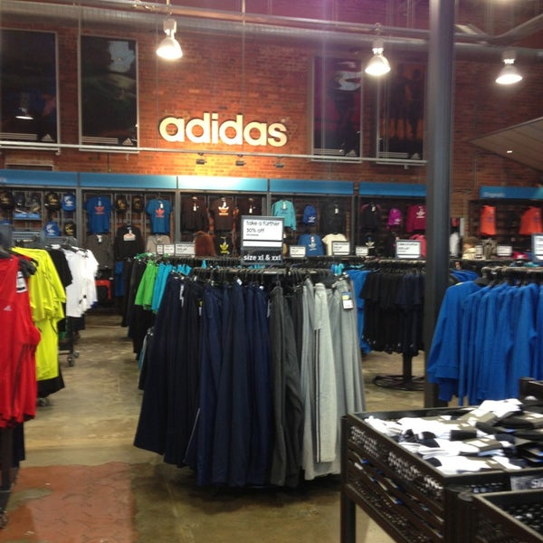 adidas factory outlet fitzroy