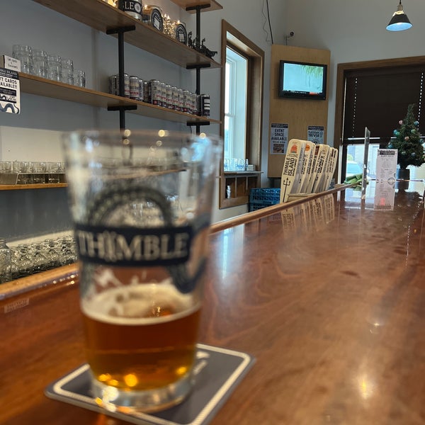 Photo taken at Thimble Island Brewing Company by Gabe R. on 1/4/2023