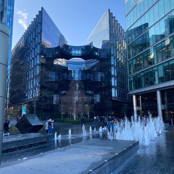 The Scoop Fountains Fountain in Riverside