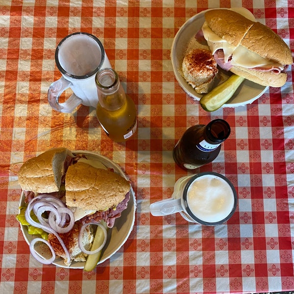 Tony's Famous French Dips Sandwich Spot in Pomona