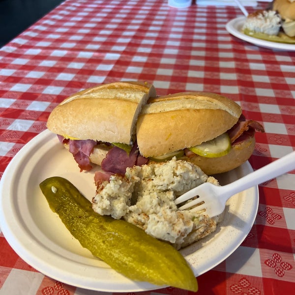 Tony's Famous French Dips Sandwich Spot in Pomona