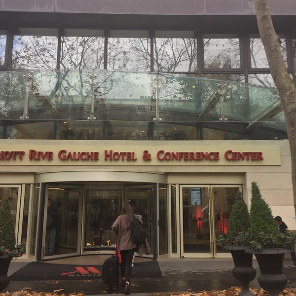 Photo taken at Paris Marriott Rive Gauche Hotel &amp; Conference Center by Gabe R. on 11/20/2016