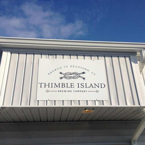 รูปภาพถ่ายที่ Thimble Island Brewing Company โดย Gabe R. เมื่อ 1/4/2013