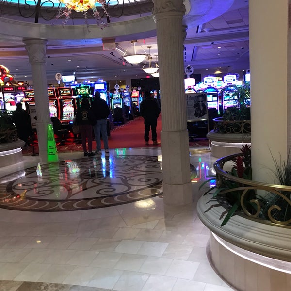 Photo taken at Bally&#39;s Dover Casino Resort by Celso O. on 11/28/2018