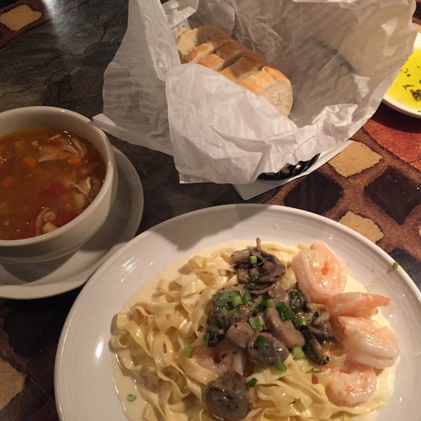 Carrabba's Italian Grill Italian Restaurant in Woodridge