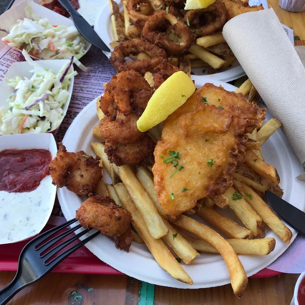 Photo taken at Fish &amp; Chips of Sausalito by Josemiguel D. on 9/11/2019