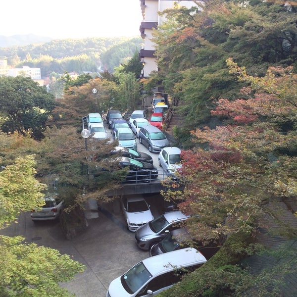 รูปภาพถ่ายที่ Negiya Ryofukaku โดย Yasuyuki K. เมื่อ 10/31/2013