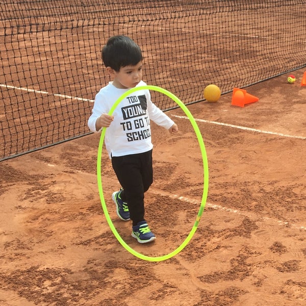 10/7/2016 tarihinde Carlos L.ziyaretçi tarafından Club Mundet'de çekilen fotoğraf