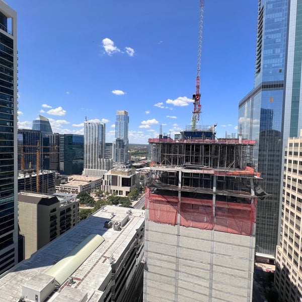 The Headliners Club Downtown Austin 531 ziyaretçidan 6 tavsiye