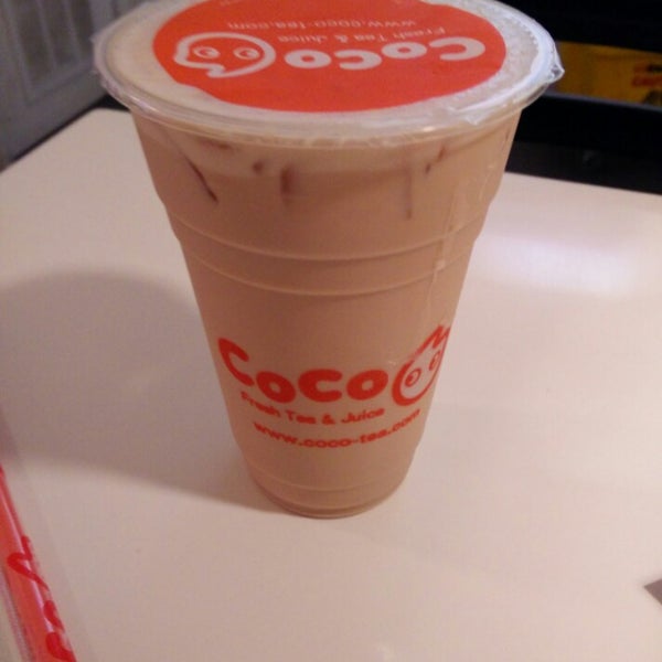 Foto tirada no(a) CoCo Fresh Tea &amp; Juice por Ricky W. em 9/8/2014