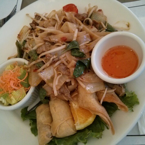 Photo taken at Pailin Thai Cafe by Ricky W. on 10/5/2013