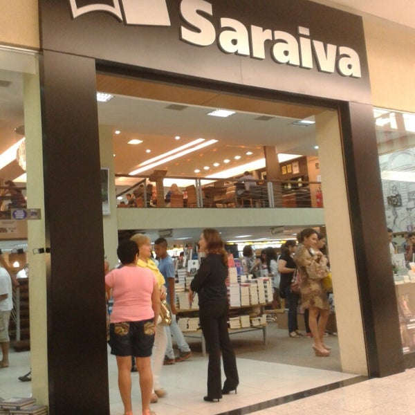Fotos em Livraria Saraiva - Tirol - Midway Mall