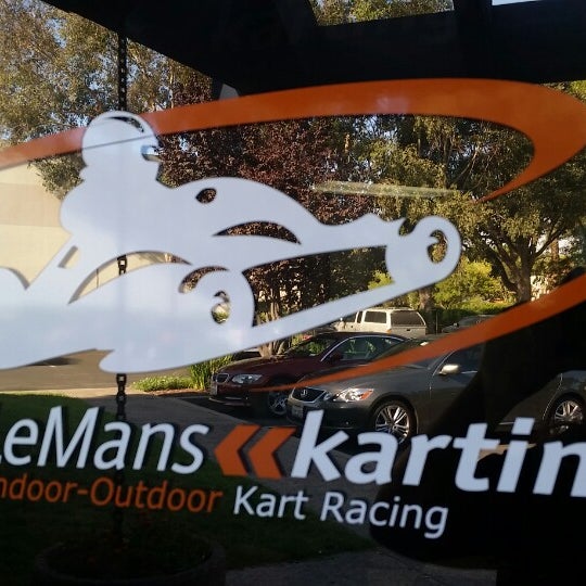 Foto tirada no(a) Lemans Karting por Kannu W. em 8/3/2014