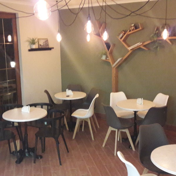 кава де тиррени италия. де каве. де каве. тиррения италия. де каве.