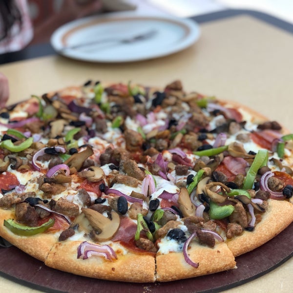 Pizza Hut Pizzeria in Saipan