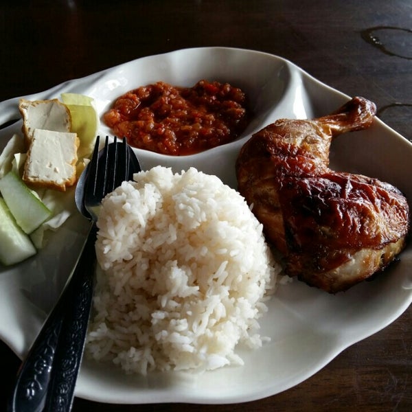 Photos At Betong Cafe Cafe 8 Tips