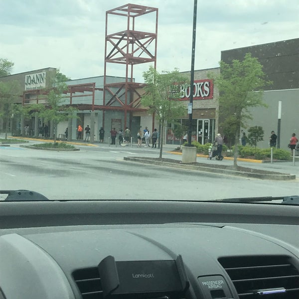 JOANN Fabrics and Crafts 2 tips from 230 visitors