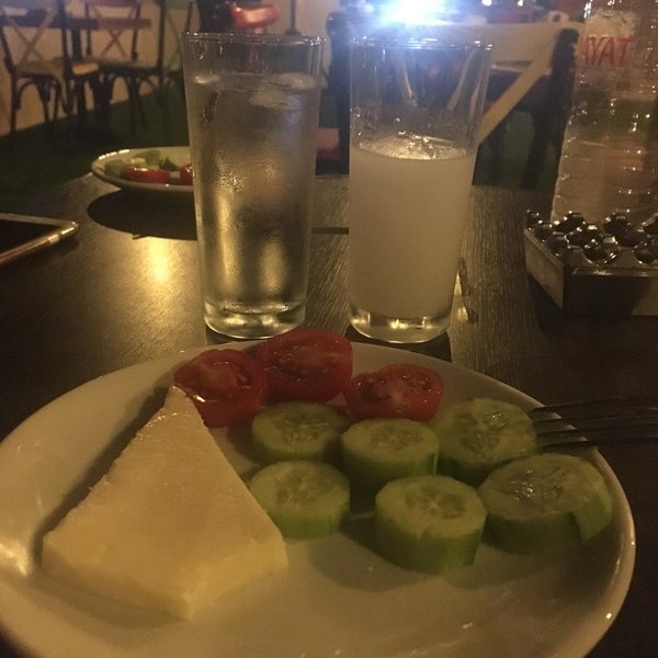 Снимок сделан в Gelibolu Sirena Cafe &amp; Bistro пользователем Çağdaş A. 7/18/2018