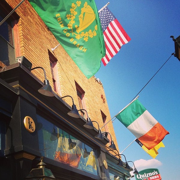 Foto tirada no(a) Kilkennys Irish Pub por Rebecca D. em 9/6/2013