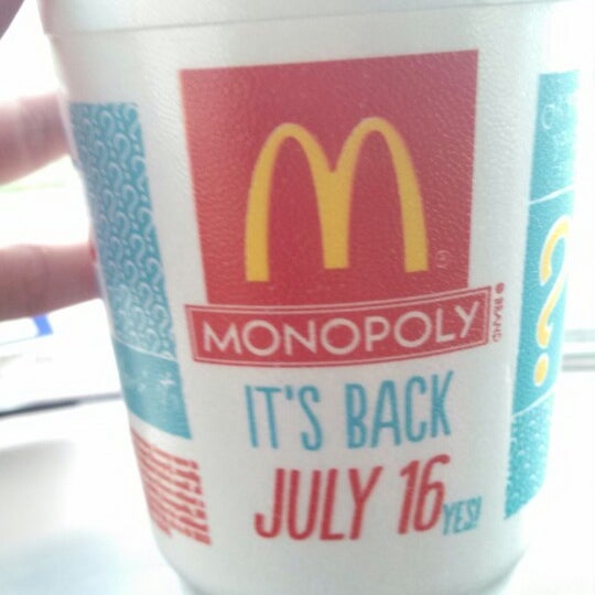 McDonald's 813 Macarthur Blvd