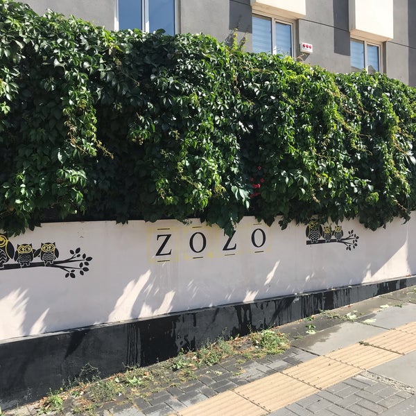 Foto diambil di Zozo Rumeli Meyhanesi oleh DinÇ pada 9/10/2019