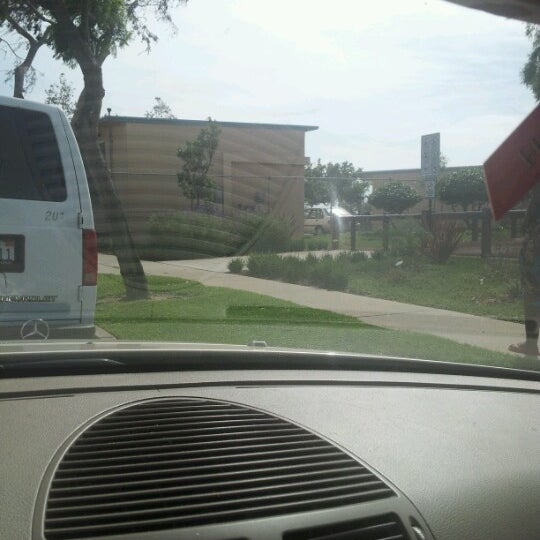 Windsor Hills Elementary Elementary School in South LA