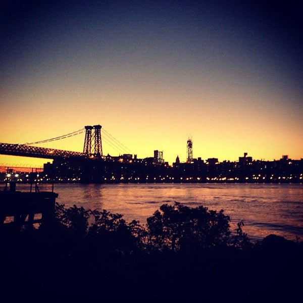 Grand Ferry Park Brooklyn'da Park