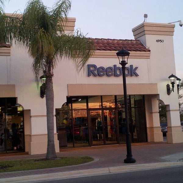 Reebok Outlet Vineland Village - 1 tip