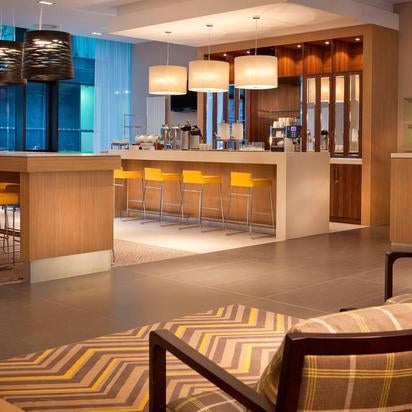 Foto scattata a Residence Inn by Marriott Edinburgh da Yext Y. il 5/5/2020
