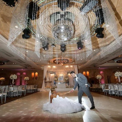 Photos At L A Banquets Le Foyer Ballroom Event Space In North