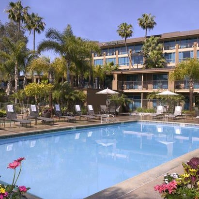 Foto scattata a Holiday Inn San Diego - Bayside da Yext Y. il 2/27/2020