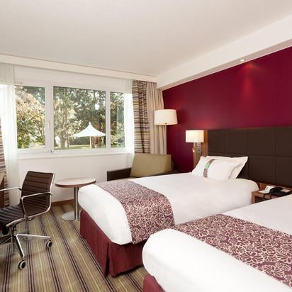 รูปภาพถ่ายที่ Holiday Inn Lille - Ouest Englos โดย Yext Y. เมื่อ 2/27/2020